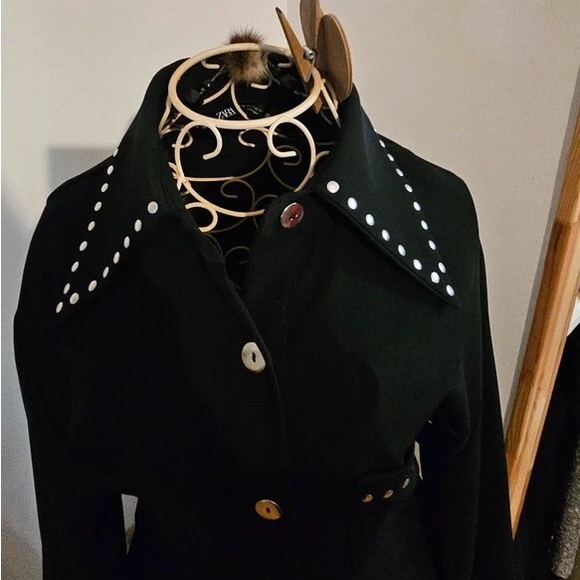 Jackets & Blazers - Chic Black Studded Women's Trench Coat